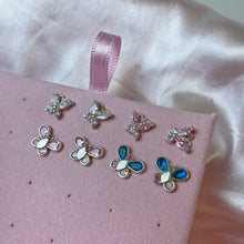 Cargar imagen en el visor de la galería, Maripositas en plata
