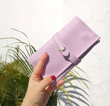 Cargar imagen en el visor de la galería, Joyero Lila de cartera
